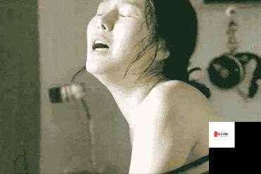 小蜜桃电影：一部精彩绝伦引人入胜的影片