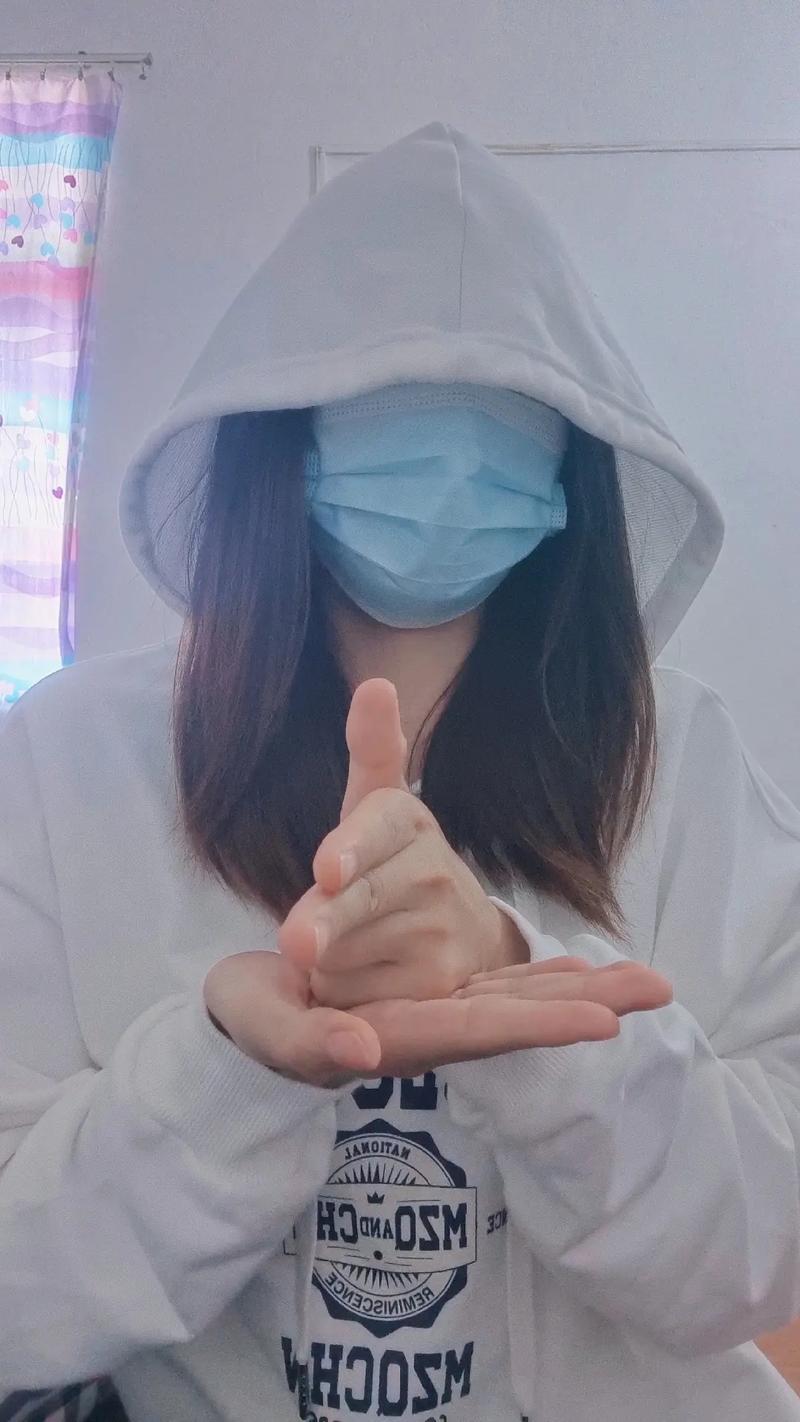 抖音我是心门上锁的一扇窗是哪首歌探析及其资源管理应用