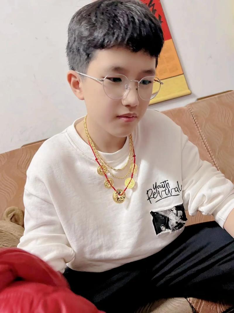 抖音热门单曲揭秘，当我还是十六岁的小男孩