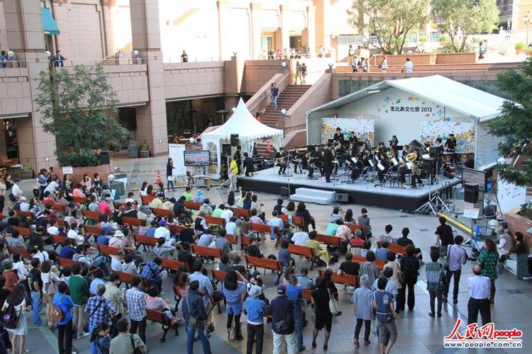 探索BBOX撕裂BASS乌克兰的独特魅力：音乐与文化的完美融合