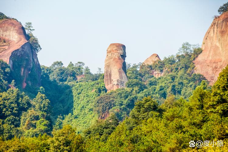 探索AAAAA级景区的魅力：揭秘中国顶级旅游胜地的独特风光与文化底蕴