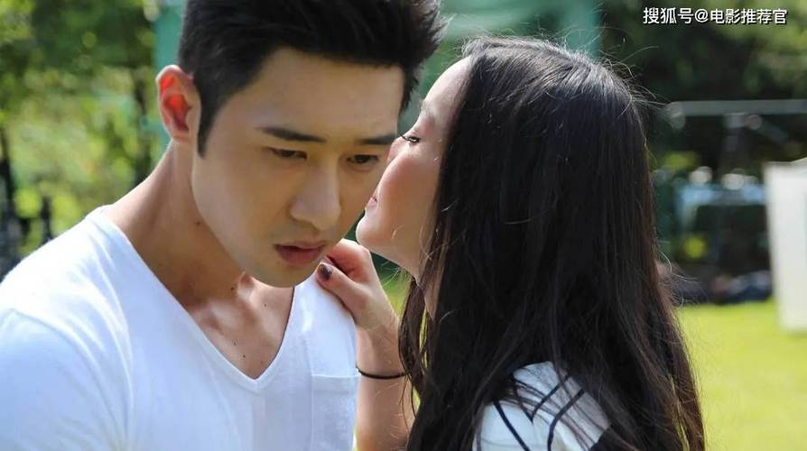 日本年轻丰满的继母伦理片，让你欲罢不能的激情体验