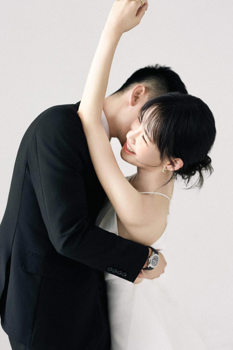 最美情侣中文版免费看，你能找到资源吗？