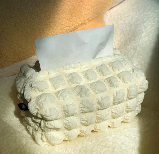 像素黄油纸巾盒设计灵感大揭秘：如何打造独特家居风格必备单品