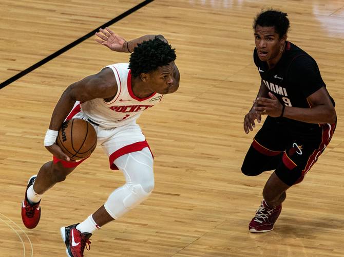 热血街篮卡梅隆技能全解析！实战技巧让你轻松统治球场