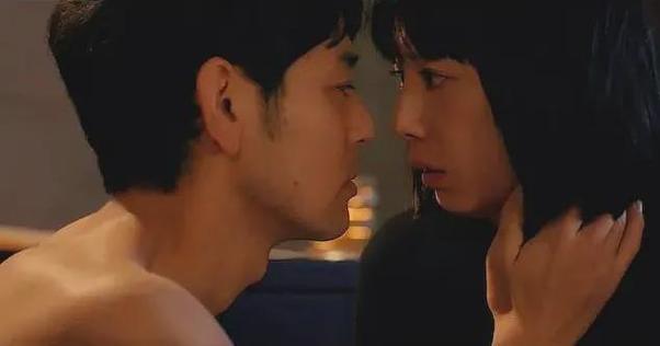 大S吃奶大尺度床戏视频曝光！娱乐圈为何接连上演震惊操作？